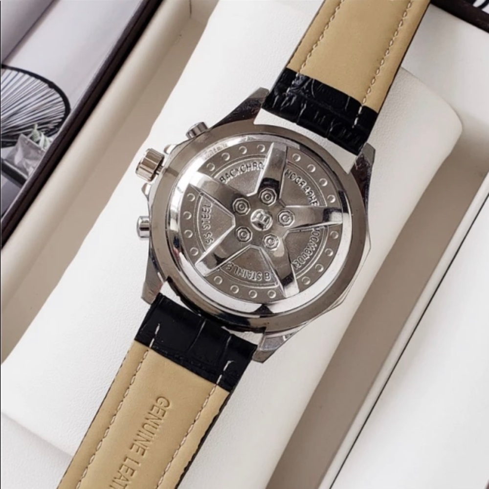 Luxury Watch Men’s - B. Navitimer - Picture 4 of 14